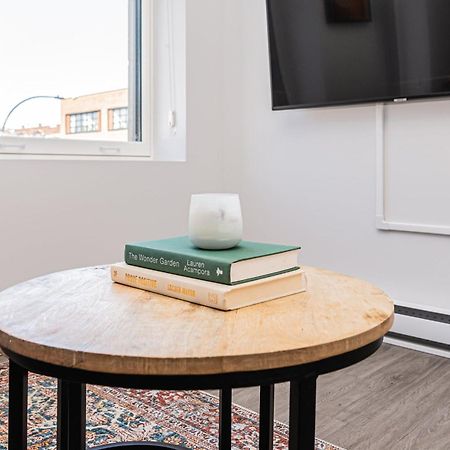 Wonderful New Studio Close To Mount Royal By Den Stays 蒙特利尔 客房 照片
